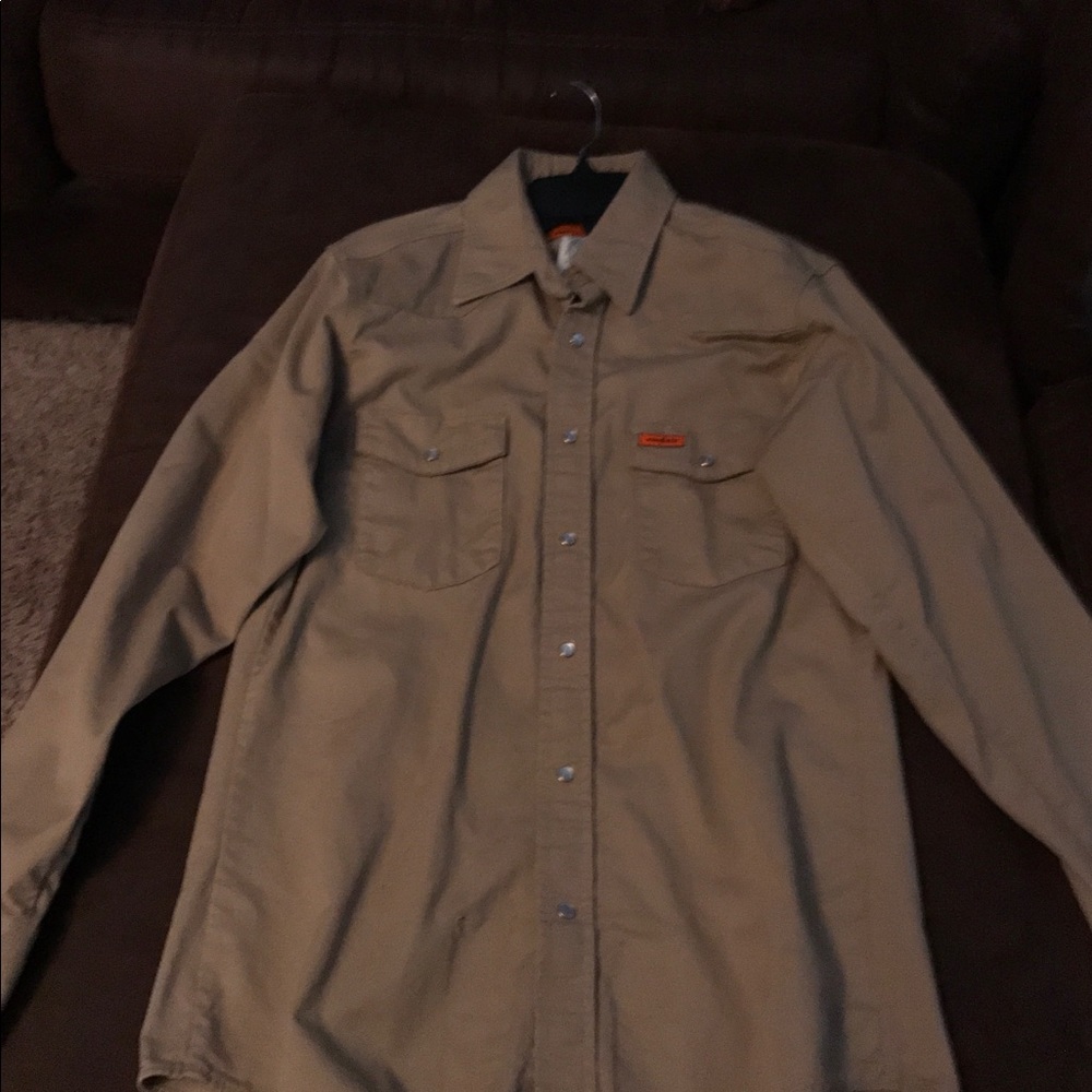 Wrangler FR Pearl snap